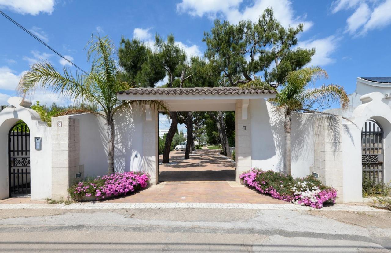 Casa Agapantus Con Piscina Da Giugno Apartamento Bari